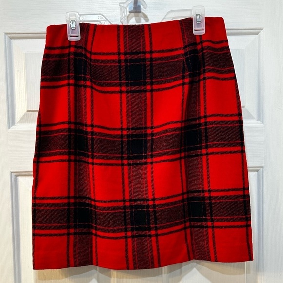 NWT Talbots Sz 8 Fireplace Plaid A-Line Wool Blend Skirt Academia Buffalo Check - Picture 1 of 8